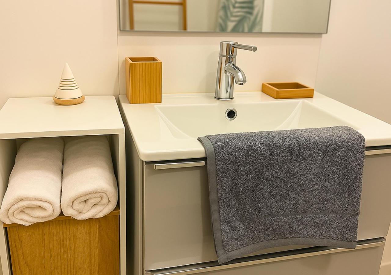 Appartement Ferrero Angoulême Esterno foto